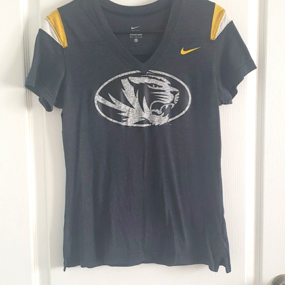 Womens medium top